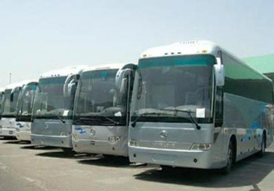 «البيئة» تقترب من إطلاق التشغيل التجريبى لـ100 حافلة كهربائية بوسط القاهرة