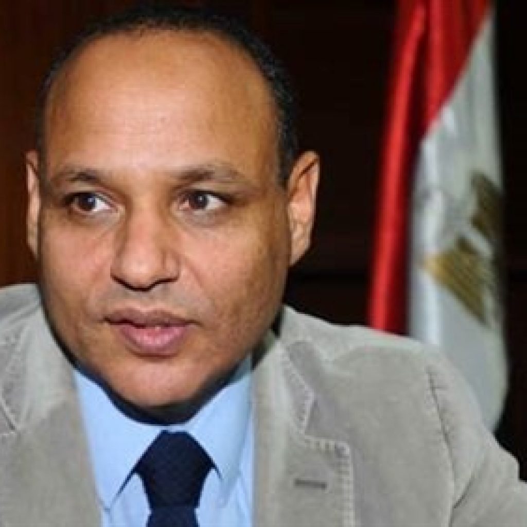 رئيس البحث العلمى: مصر ليست فقيرة ماديًا أو بشريًا