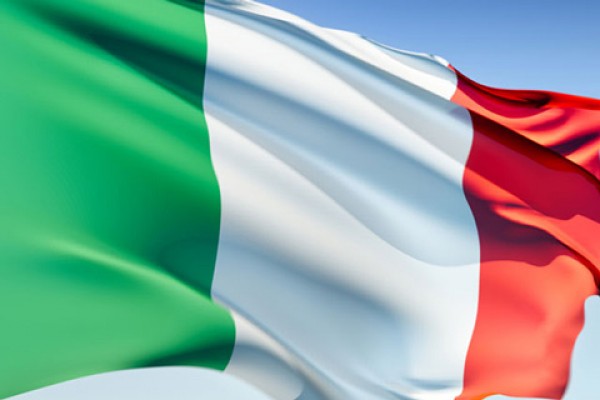 إيطاليا تمنح تسهيلات ائتمانية وضمانات مالية لتعزيز صادراتها إلى إيران