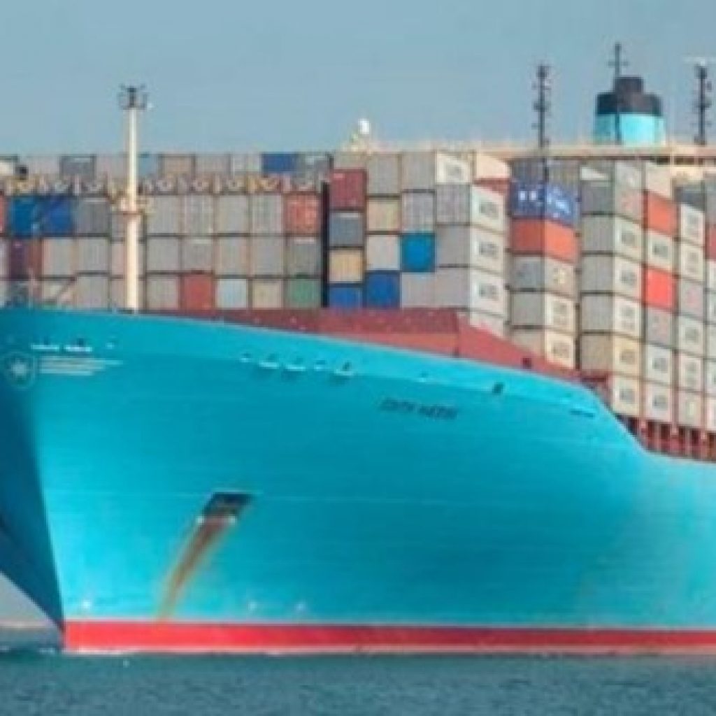 «النقل البحرى» يطالب شركات الملاحة بمحاربة «التنمر» على «السفن»