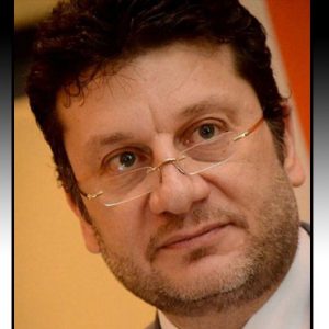 المنير: زيادة محدودة فى أسعار خدمات الاتصالات بعد تطبيق القيمة المضافة