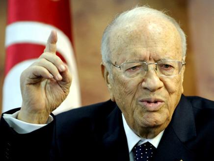 الرئاسة التونسية تنفي وفاة الباجي قايد السبسي.. وتؤكد: "حالته مستقرة"