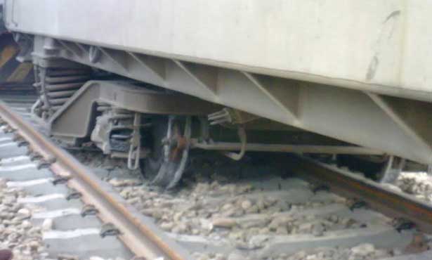 السكة الحديد: إصابة 9 ركاب نتيجة خروج قطار كفر الشيخ عن القضبان