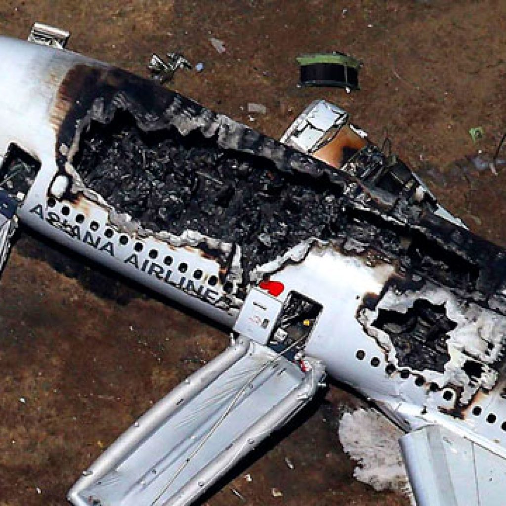 تحطم طائرة ركاب صغيرة في طهران