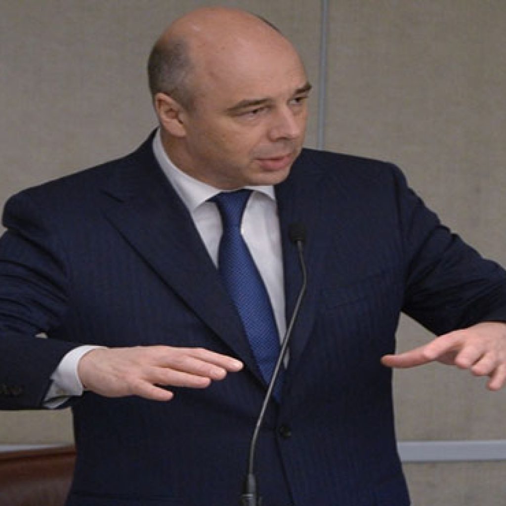 وزير مالية روسيا: عجز الموازنة في 2015 سيبلغ 0.5%