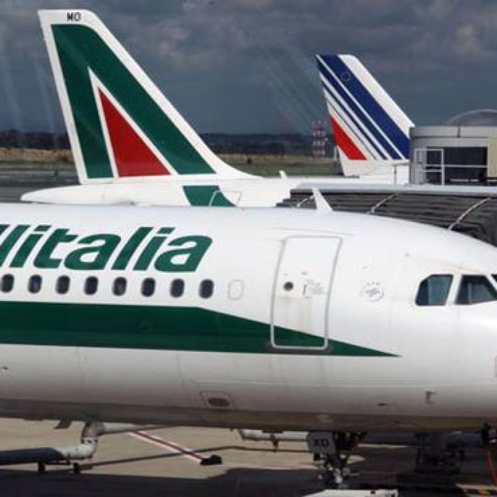 الموافقة على صفقة "أليطاليا -الاتحاد للطيران" بنهاية 2014
