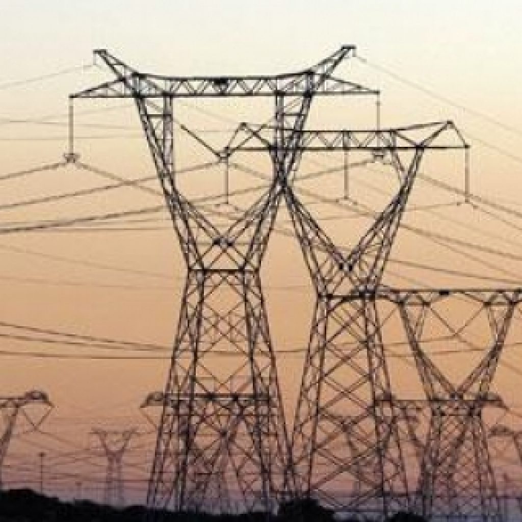6 شركات عالمية تتنافس على محولات الربط الكهربائى بين مصر والسعودية