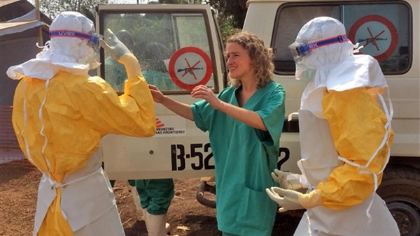 بريطانيا: شفاء أول حالة من الإيبولا بدواء تجريبي
