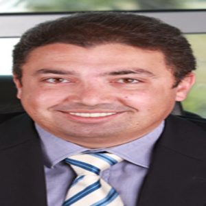 أحمد عصام رئيسًا لمجموعة الأسواق الأوروبية بفودافون العالمية