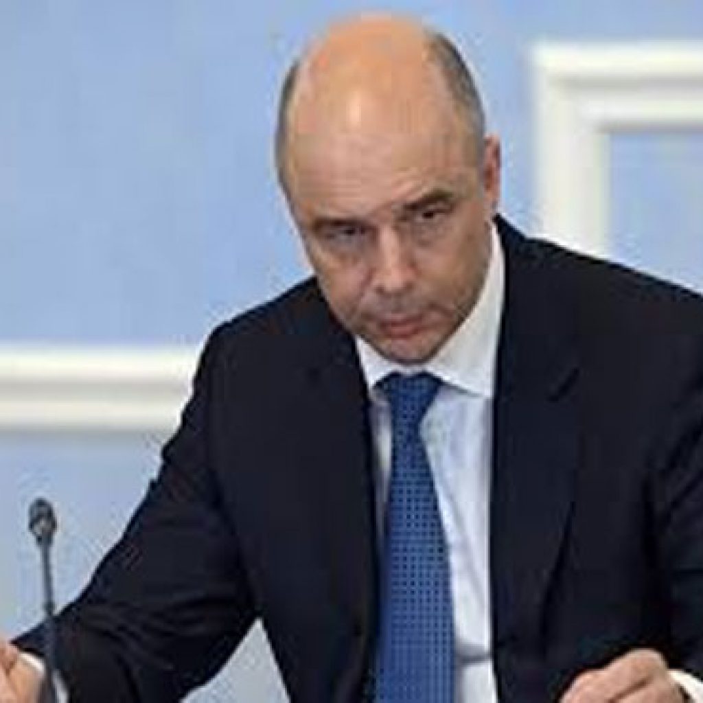 وزير المالية الروسي: المركزي سيبيع العملات الأجنبية تدريجيا