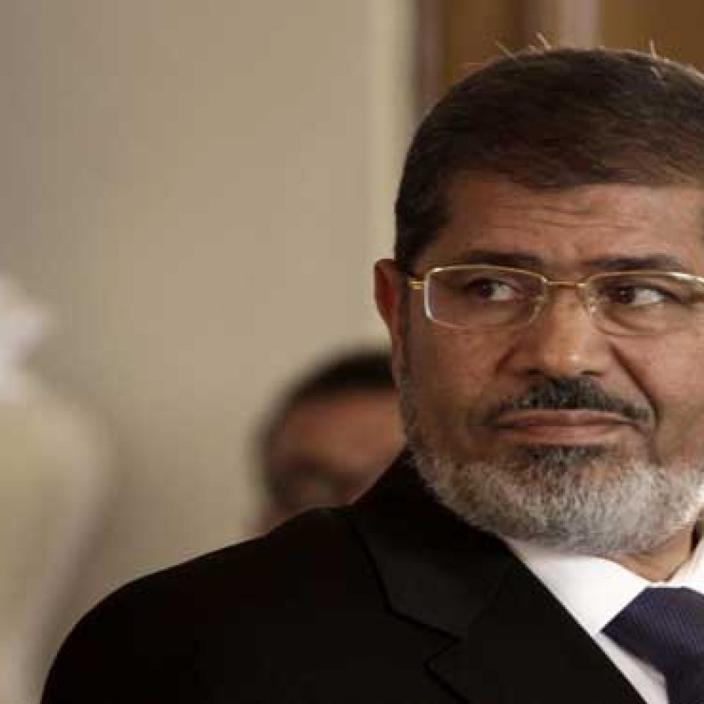 تأجيل محاكمة مرسي وآخرين في "إهانة القضاء"