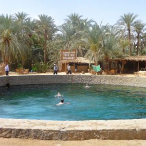 محافظ جنوب سيناء: مصر لديها ثروات طبيعية كبيرة وهناك اهتمام دولي بالسياحة العلاجية