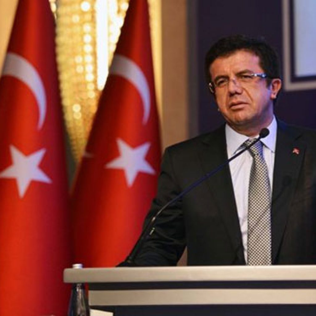 وزير:نمو اقتصاد تركيا قد يقل عن مستوى 4% المستهدف في 2014