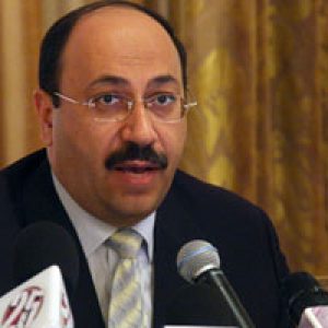 مطالب بإعادة النظر فى خطط " الاتصالات "