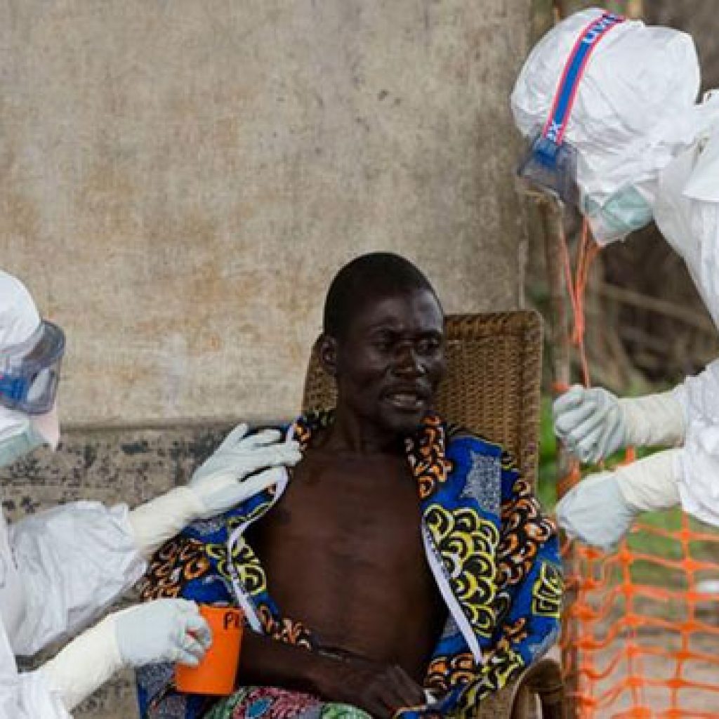 إيبولا "أكثر فتكا"بحديثي الولادة والرضع