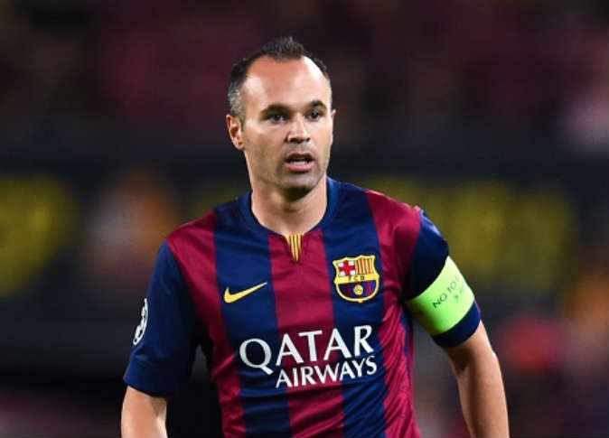 الإصابة تبعد انيستا عن برشلونة أمام فالنسيا