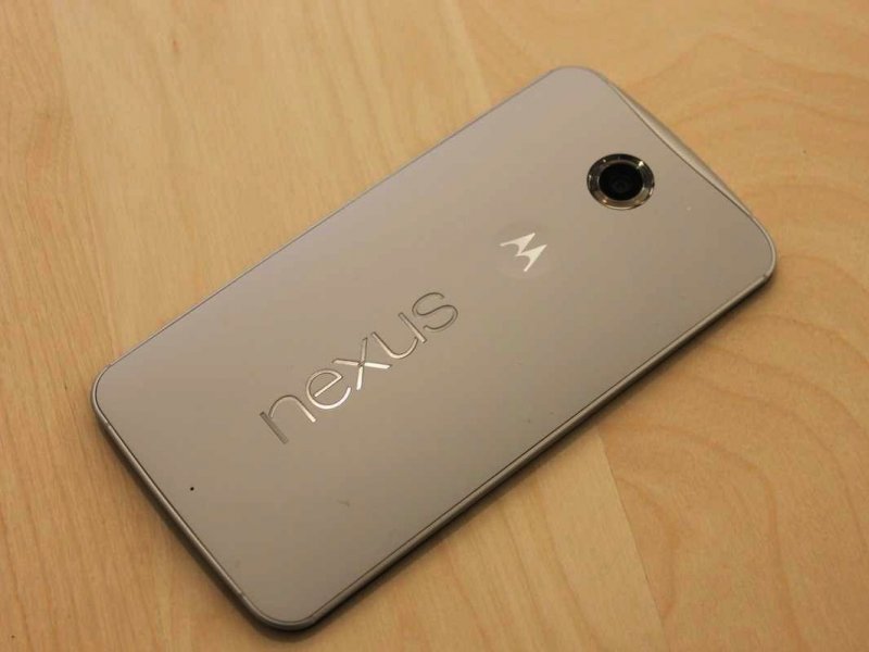 "جوجل" تطرح هاتفان بطراز " Nexus"