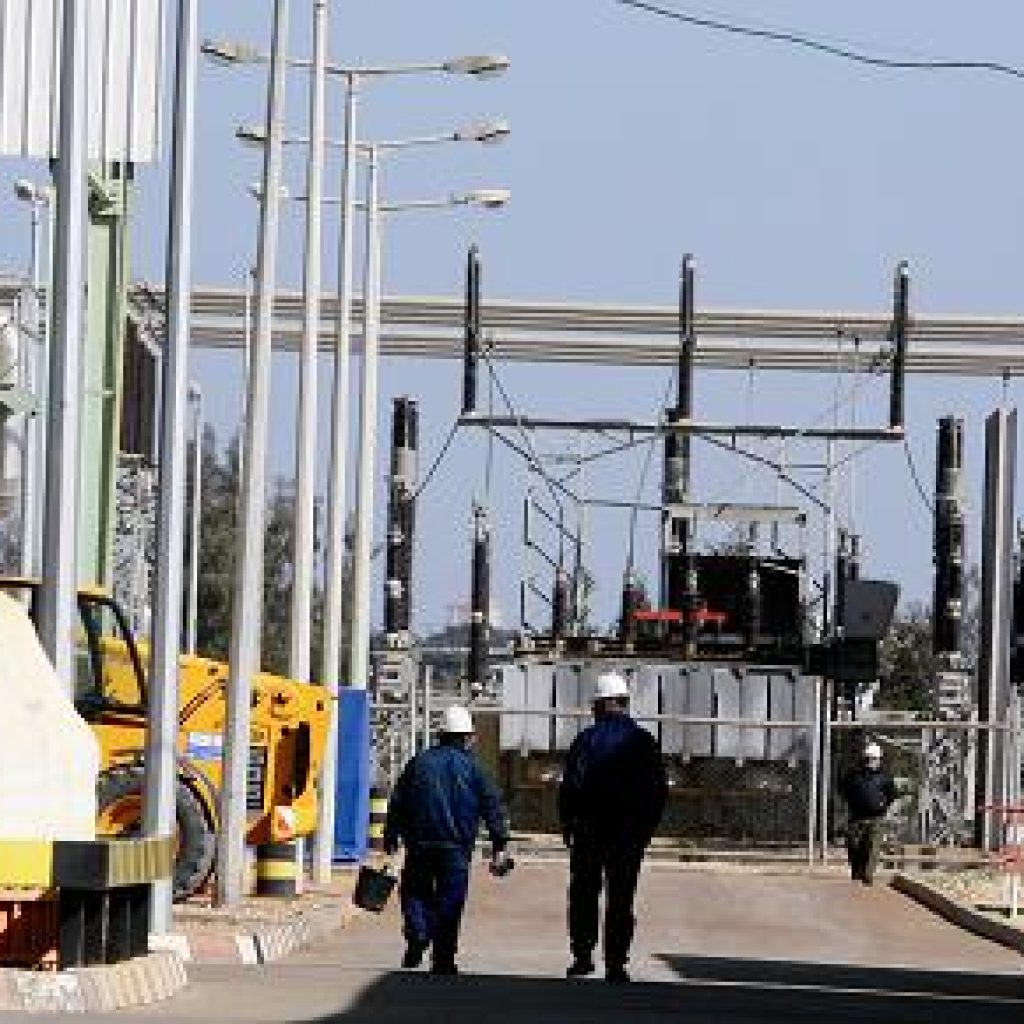 "المصرية للنقل" تنتهي من تصميمات الربط الكهربائي مع السودان