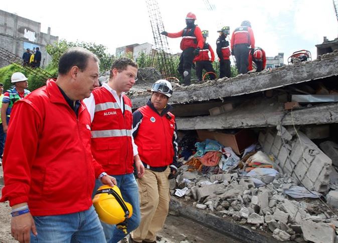 ارتفاع حصيلة الزلزال في الإكوادور إلى 413 قتيلا