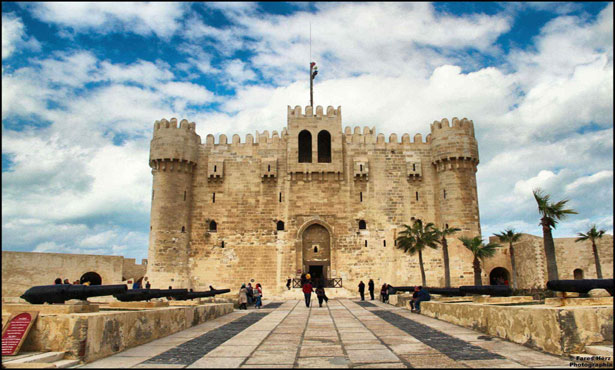 «السياحة والآثار»: افتتاح صالة دخول زائرى قلعة قايتباى بالإسكندرية