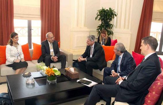 رئيس الوزراء يبحث تعزيز التعاون الاقتصادى مع الرئيس القبرصي