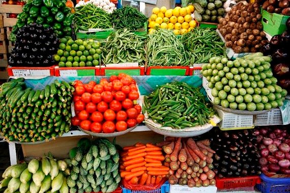 أسعار الفاكهة واللحوم تقود معدل التضخم إلى 13.2% في مايو