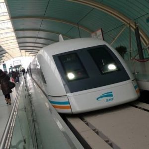 بنك إكزيم الصيني يسلم «النقل» 175 مليون دولار لـ "القطار الكهربائي"