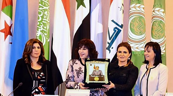اتحاد المستثمرات العرب يكرم السيسى لجهوده فى دعم المرأة