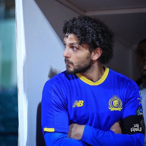 تطورات جديدة قد تبقي حسام غالي مع النصر السعودي