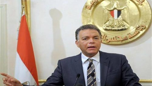 وزير النقل يبحث عوامل جذب الخطوط الملاحية للموانئ المصرية