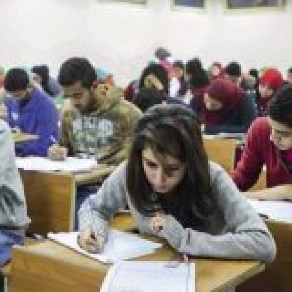 الحكومة: لا تغيير في أماكن امتحانات المتفوقين بالثانوية العامة