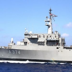 القوات البحرية المصرية والكورية الجنوبية تنفذان تدريباً عابراً بالبحر المتوسط