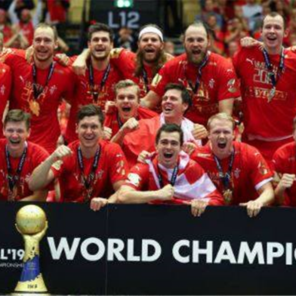 الدنمارك تتوج بلقب كأس العالم لكرة اليد