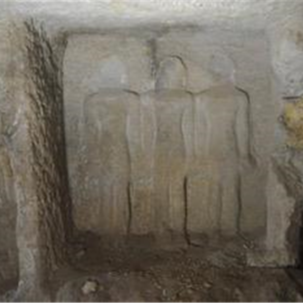 آثار الأهرامات: سنبدأ أعمال اكتشاف مقبرة "نزلة السمان" بعد انتهاء تحقيقات النيابة