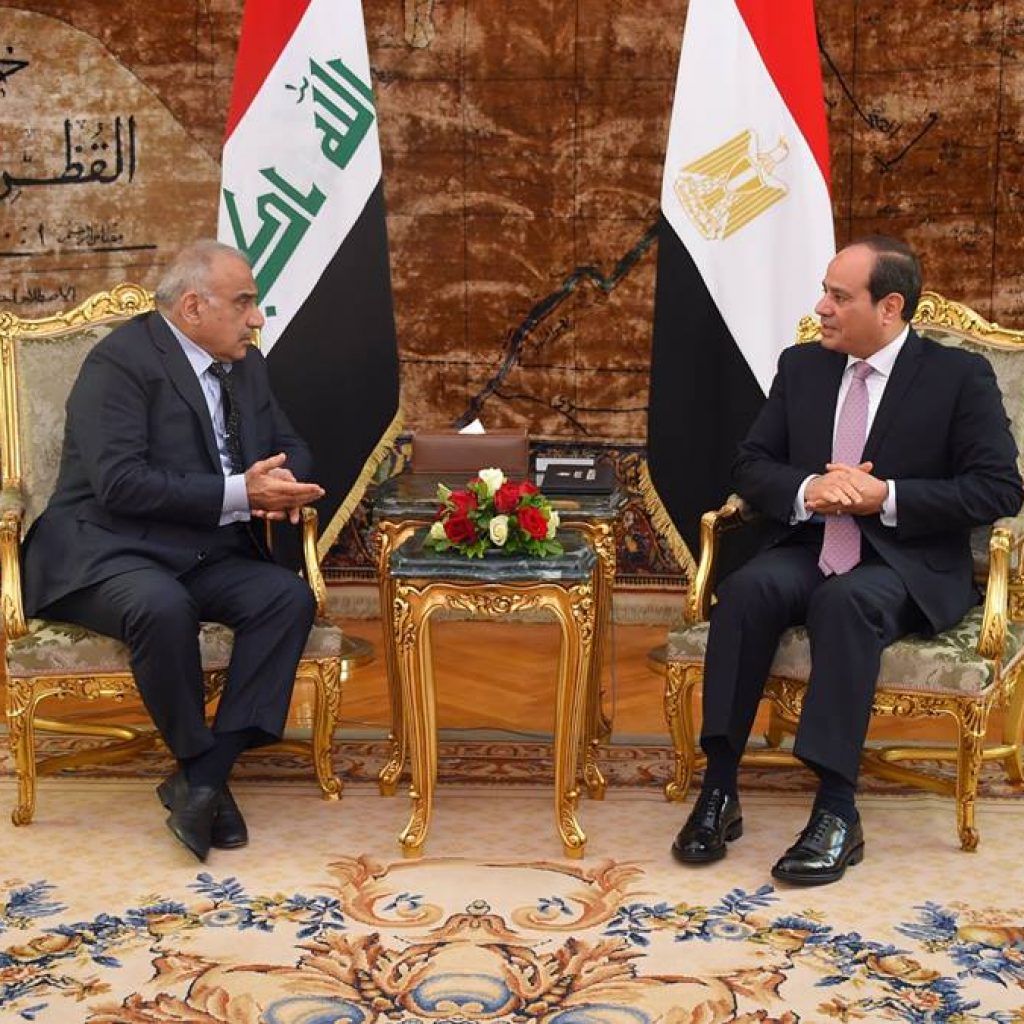 رئيس وزراء العراق في اتصال مع السيسي يهنئ المصريين بنجاح الاستفتاء