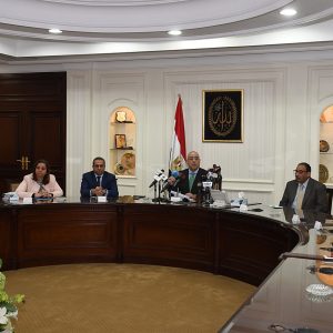 وزير الإسكان: نسعى لمضاعفة العمران إلى 12-14% من مساحة مصر