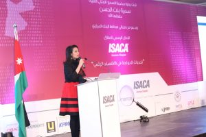 ماريان عازر تلقي محاضرة عن أمن وخصوصية الإنترنت بافتتاح إيساكا في الأردن