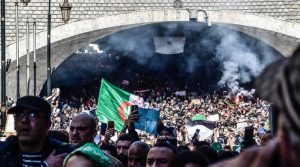 رويترز: إصابة 183 في احتجاجات ضد ترشح بوتفليقة بالجزائر