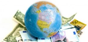 صندوق النقد العربي: 4 مخاطر أساسية تهدد النمو الاقتصادي العالمي