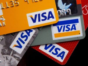 «المدير الإقليمي»: «فيزا» تعتزم إصدار منتج يتيح حصول العملاء على بطاقات دفع من خلال الموبايل
