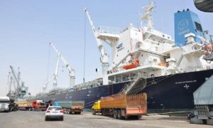 التوريدات البحرية تستغيث بالداخلية من التصاريح الجديدة لميناء الإسكندرية