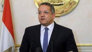 وزير الآثار يدعو الاتحاد الأوروبي و40 سفيرا للتعاون لاسترداد الآثار المنهوبة من مصر