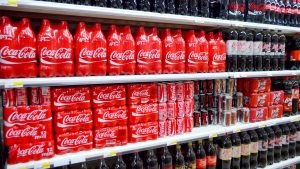 "كوكا كولا" تعتزم الحفاظ على حصة الأغلبية بفرعها الإفريقي