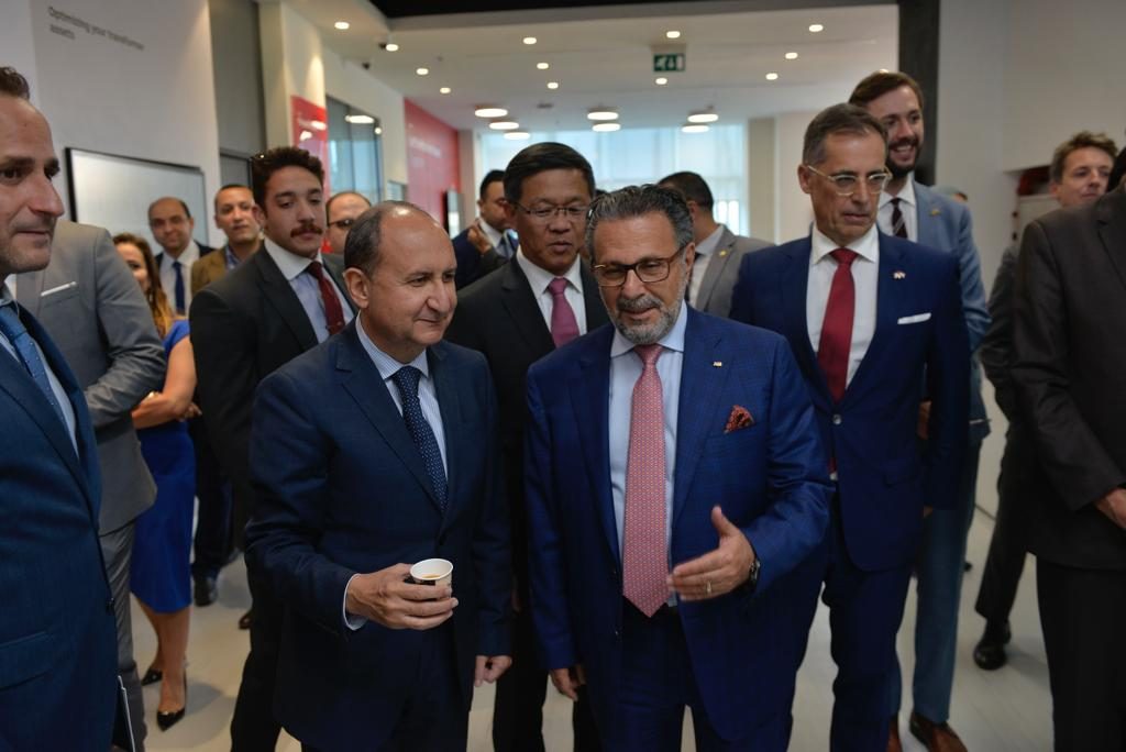 وزير الصناعة يفتتح مبني Abb الذكي بمساحة 8400 متر مربع