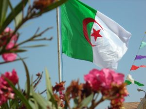 رئيس البرلمان الجزائري يتقدم باستقالته.. وتعيين مؤقت بديلًا عنه