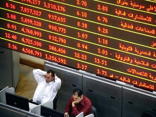 البورصة تتراجع 1% وتخسر 8 مليارات جنيه في اسبوع