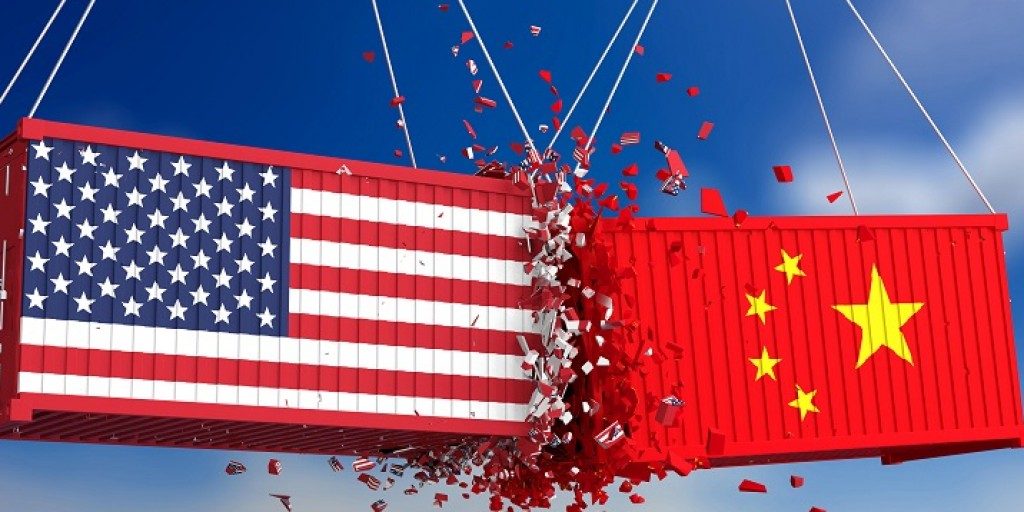 الحرب التجارية الصينية الأمريكية تهوي بالصادرات اليابانية 7.8% في مايو