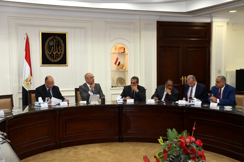 وزير الإسكان ومحافظ القاهرة يتابعان تنفيذ تطوير «مثلث ماسبيرو»