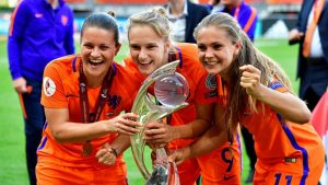 هل تحقق هولندا معجزة وتخطف بطولة العالم لكرة القدم النسائية من الأمريكيات؟