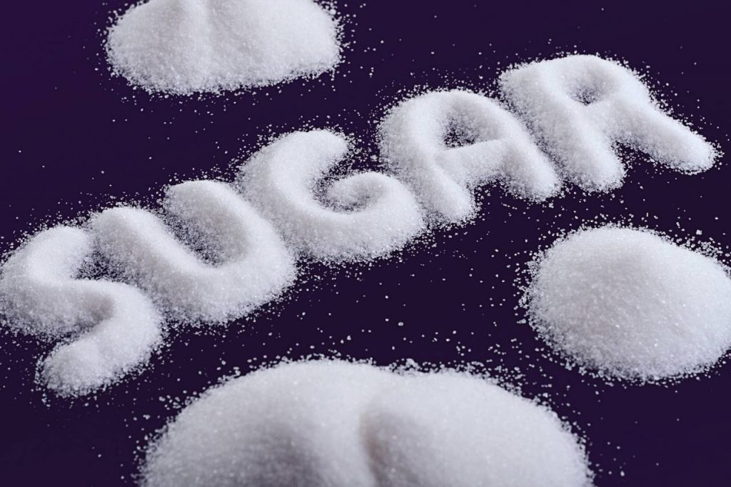 «التموين»: 3 أسباب وراء انخفاض سعر كيلو السكر بالأسواق عن البطاقات التموينية